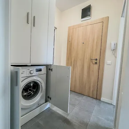 Scandi Business & Leisure